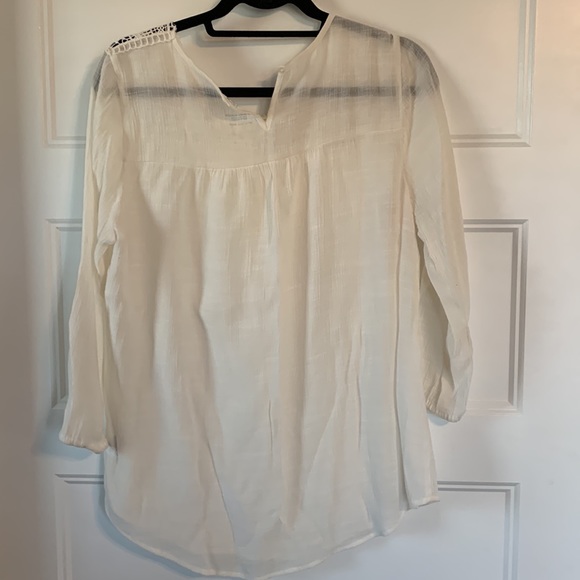 St John’s Bay Office wear or formal cream color tunic with lace Size Lar… - Picture 6 of 10